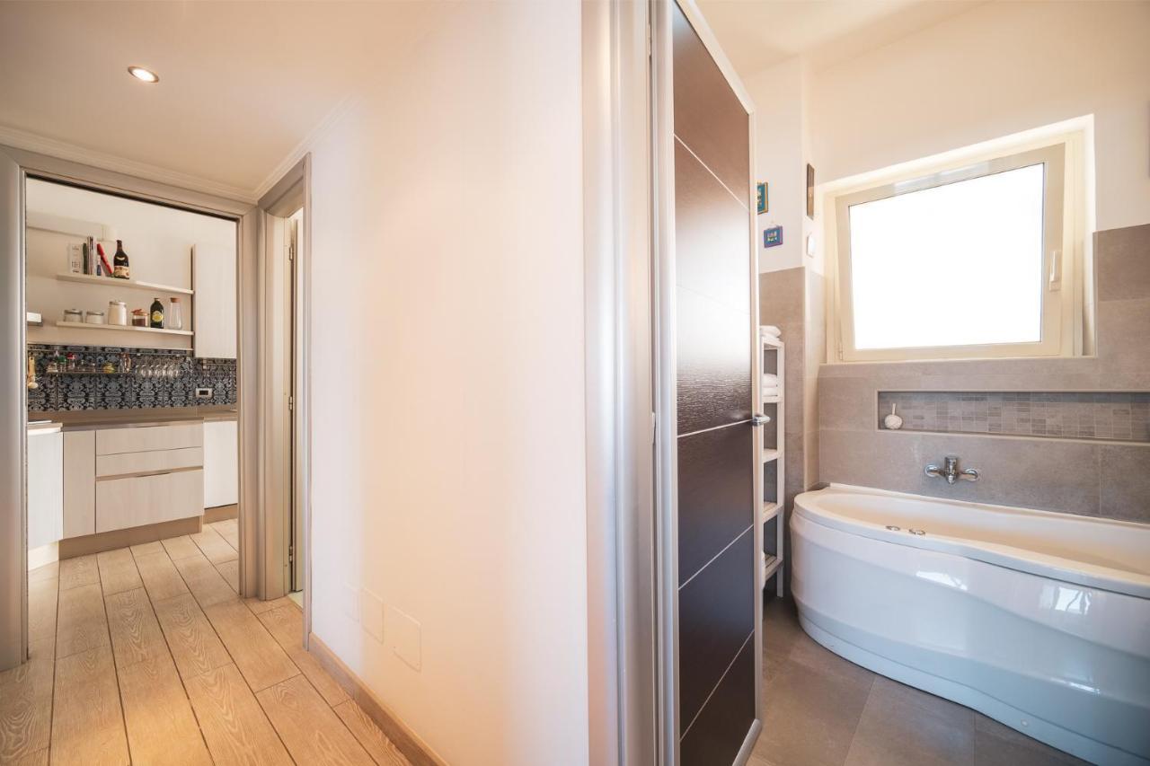 דירות Tiber House 60 Rome Marconi - Rome Vacation M&D מראה חיצוני תמונה